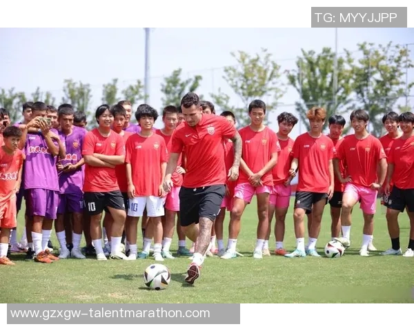 与足球明星面对面走近他们的生活与梦想 与足球明星面对面走近他们的生活与梦想